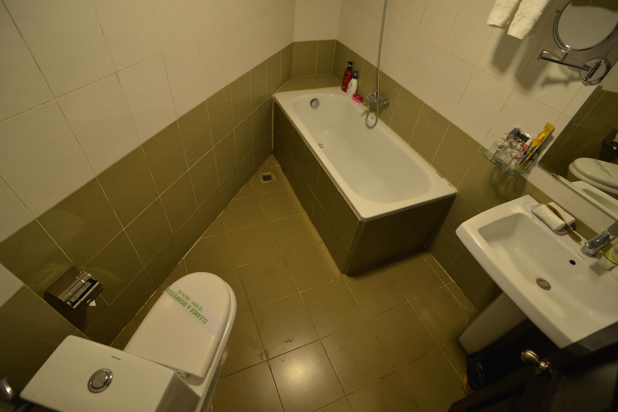A25 Hotel - 96 Hai Ba Trung Hanoi Eksteriør billede